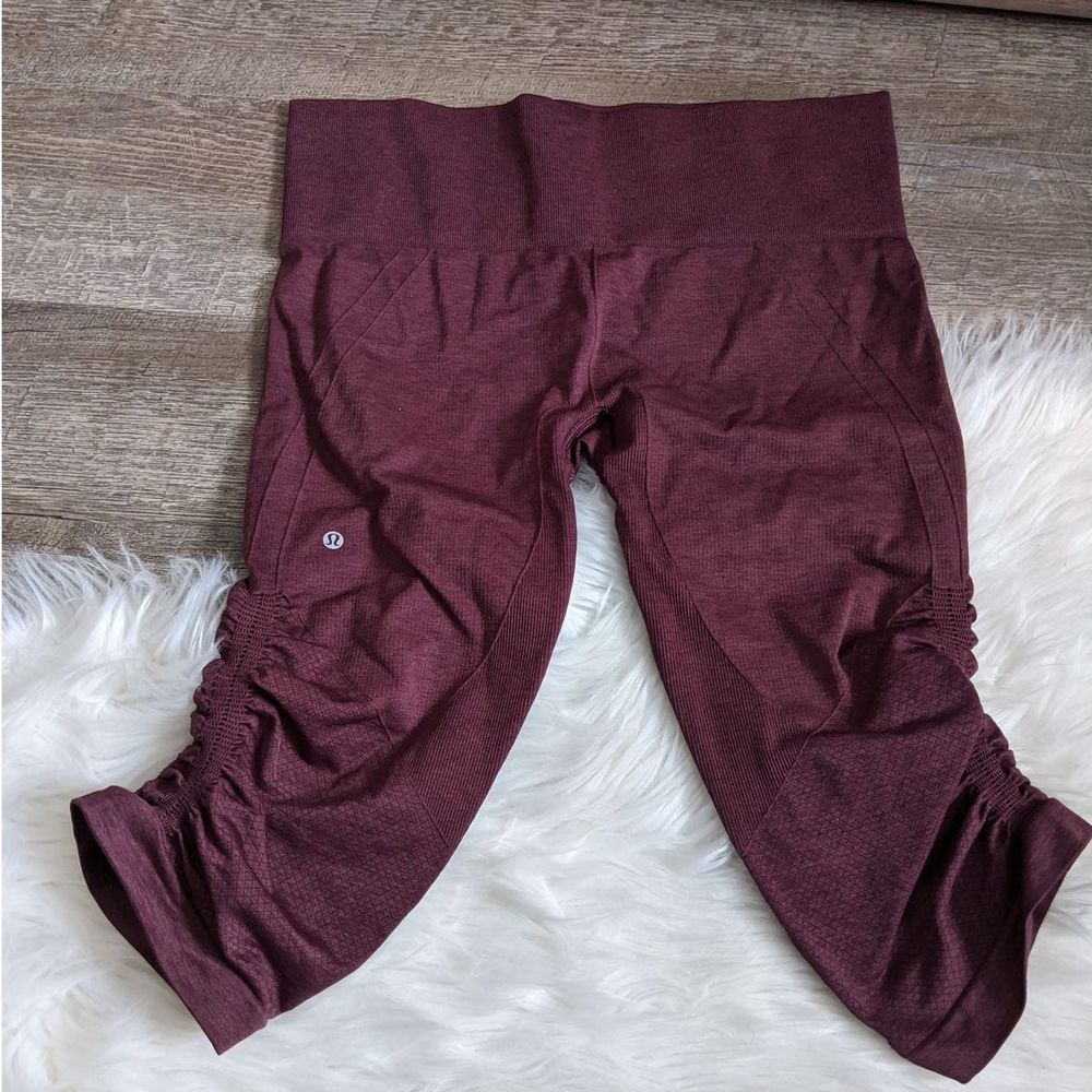 Lululemon Awakening Cropped Ruched Pants Size 10 - Picture 2 of 7